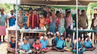 Photo of आईटीबीपी ने डोमिकलां में लगाया सिविक एक्शन कैम्प      सीतागाँव फ़ील्ड अस्पताल की सफलता के बाद जल्द खुलेगा पशु फ़ील्ड चिकित्सा अस्पताल 