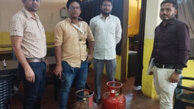 Photo of होटल ढाबों में गैस सिलेंडर के उपयोग पर खाद्य विभाग की कार्यवाही