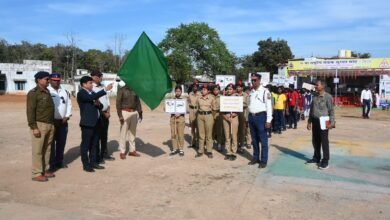 Photo of एसपी यशपाल सिंह के निर्देशन में  36 वां राष्ट्रीय सड़क सुरक्षा माह 2025 का फिता काटकर एवं दीप प्रज्वलित कर किया उद्घाटन