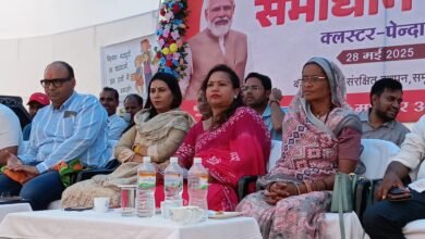 Photo of मोहला ब्लाक के क्षेत्र पेंदाकोड़ों क्लस्टर में समाधान शिविर संपन्न, जिला पंचायत अध्यक्ष नम्रता सिंह ने दी जनकल्याणकारी योजनाओं की जानकारी